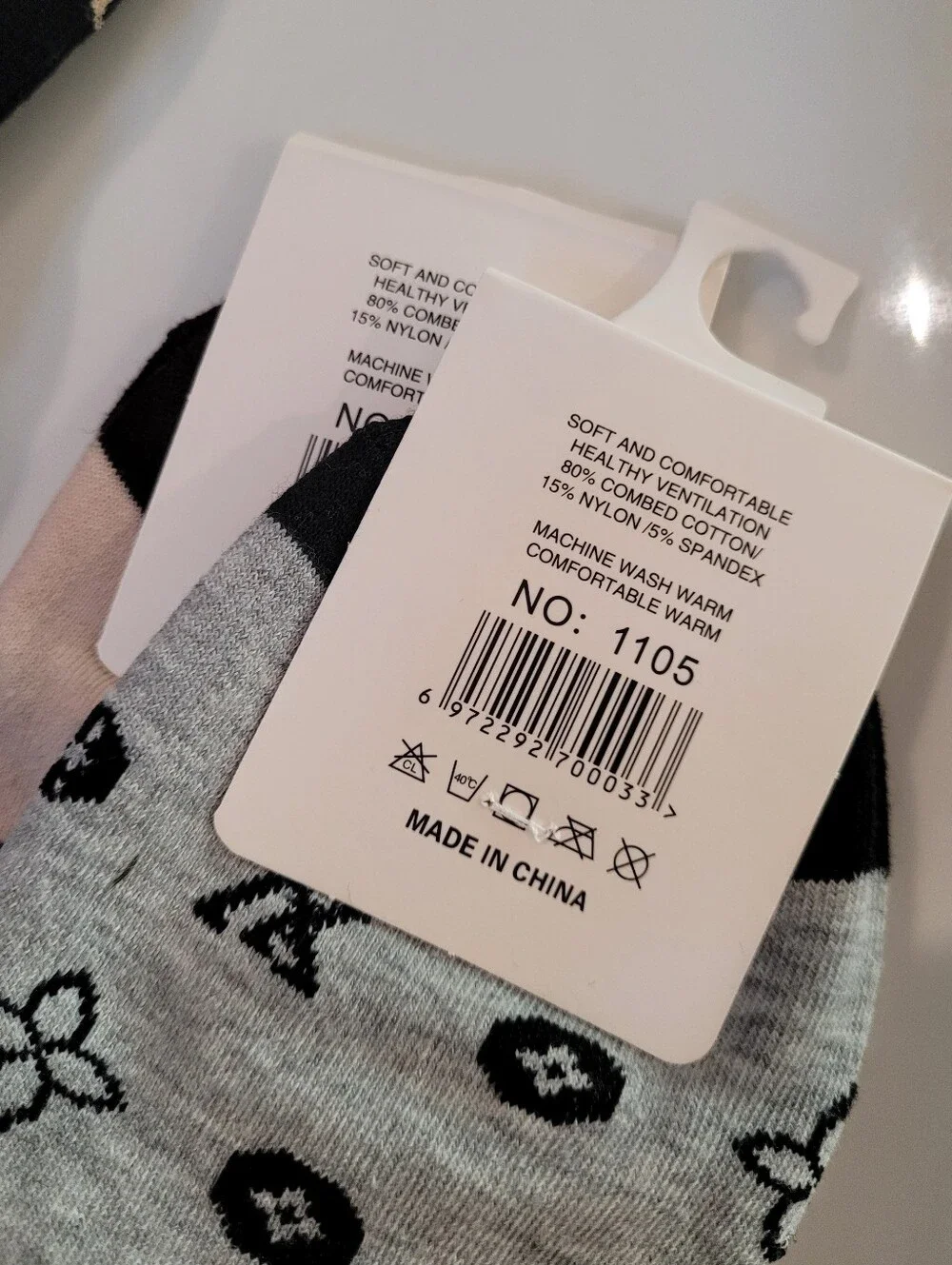 Women's Fashion Patterned Ankle Socks - Black & Gray